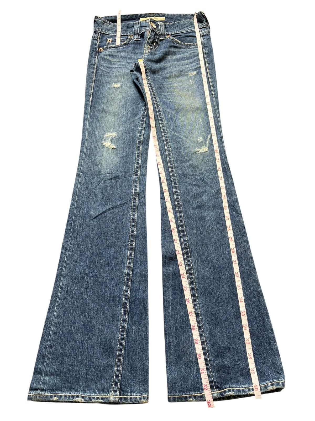 Uniqlo Vintage Uniqlo Blue Wash Distressed Flare Jeans Size 26" / US 2 / IT 38 - 7 Thumbnail