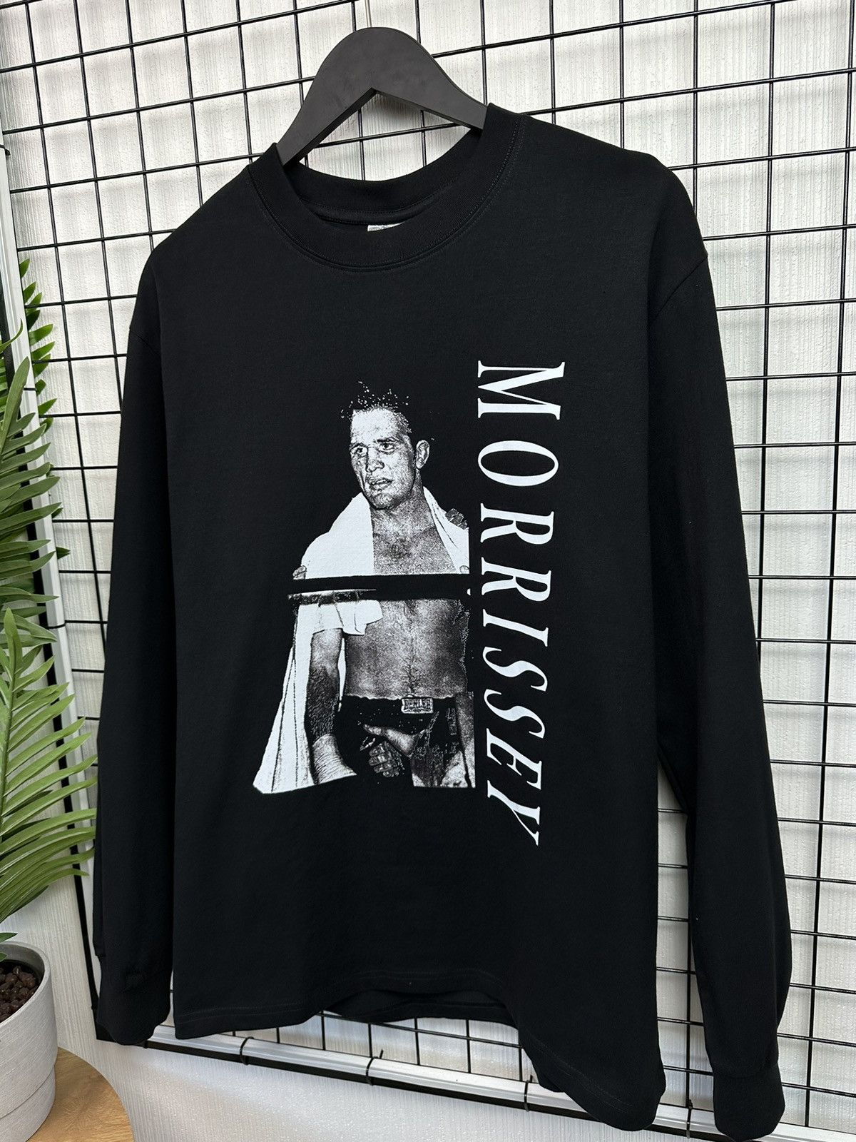 Morrissey × The Smiths Morrissey Band Boxer Long Sleeve Shirt Men Black L Tour tee Size US L / EU 52-54 / 3 - 2 Thumbnail