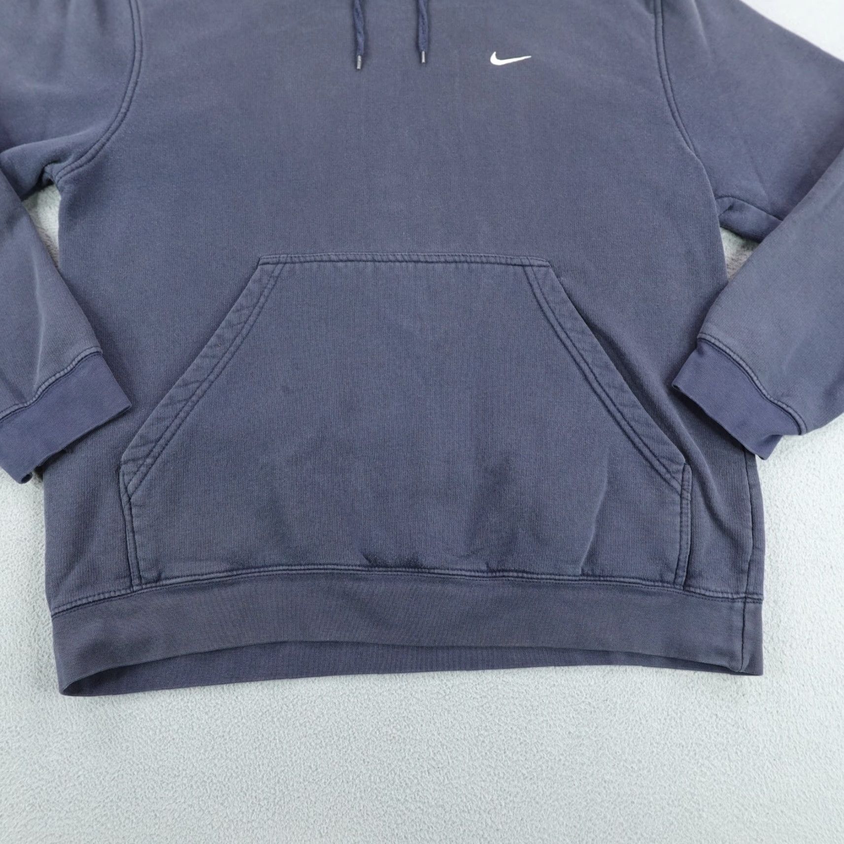 Nike VINTAGE Nike Hoodie Mens Large Blue White Swoosh Pullover Sweatshirt Sweater Y2K Size US L / EU 52-54 / 3 - 4 Thumbnail