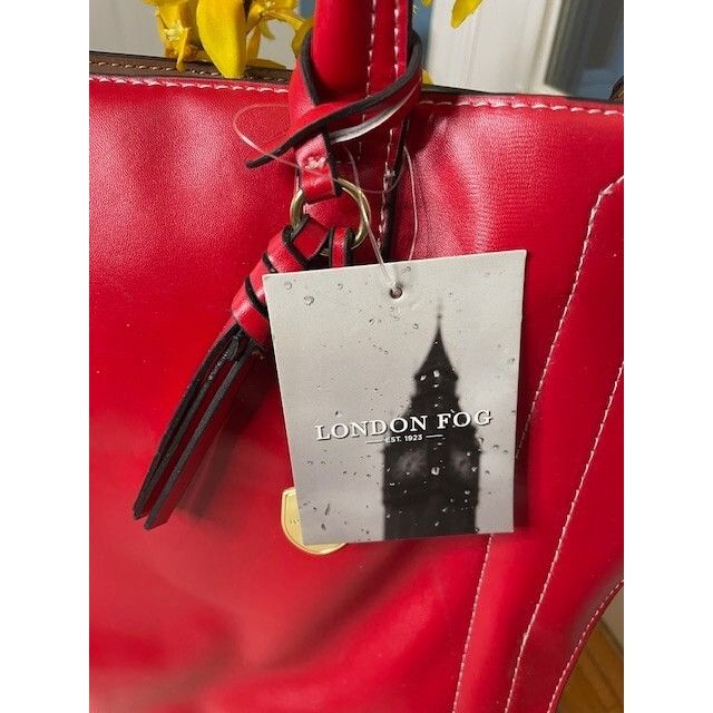 London Fog Never used - Still has one Tag - Longdon Fog Red Leather Tot Size ONE SIZE - 3 Thumbnail