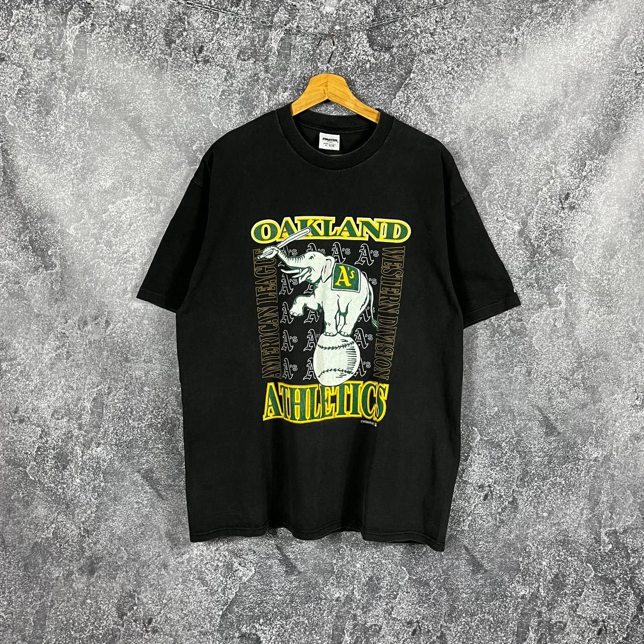 Oakland Athletics MLB 1991 Starter Vintage T-Shirt 90s