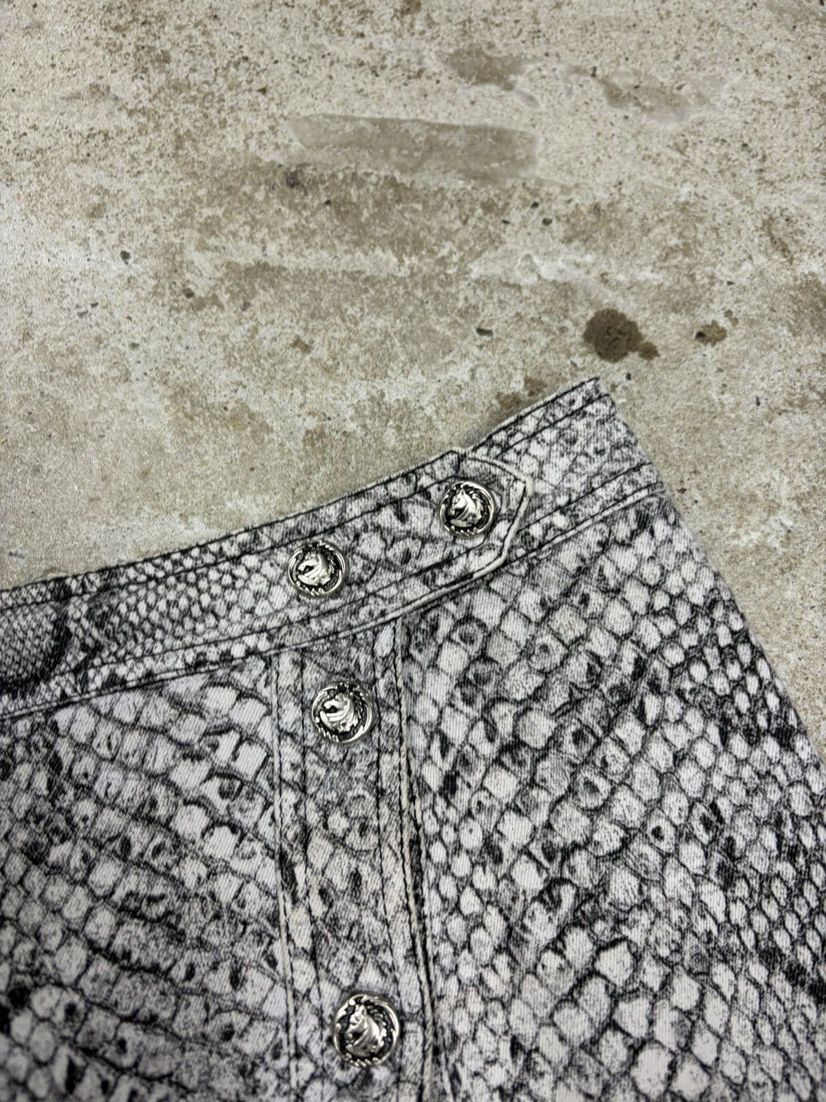 Roberto Cavalli Vintage 2000s Roberto Cavalli Snake Skin Print Set Skirt Size 29" - 12 Thumbnail