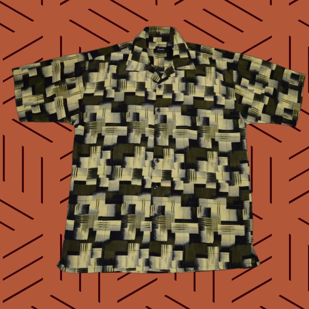 Vintage MENS GATCHU GEOMETRIC BUTTON-UP S/S SHIRT L BLACK VTG Size US L / EU 52-54 / 3 - 1 Thumbnail