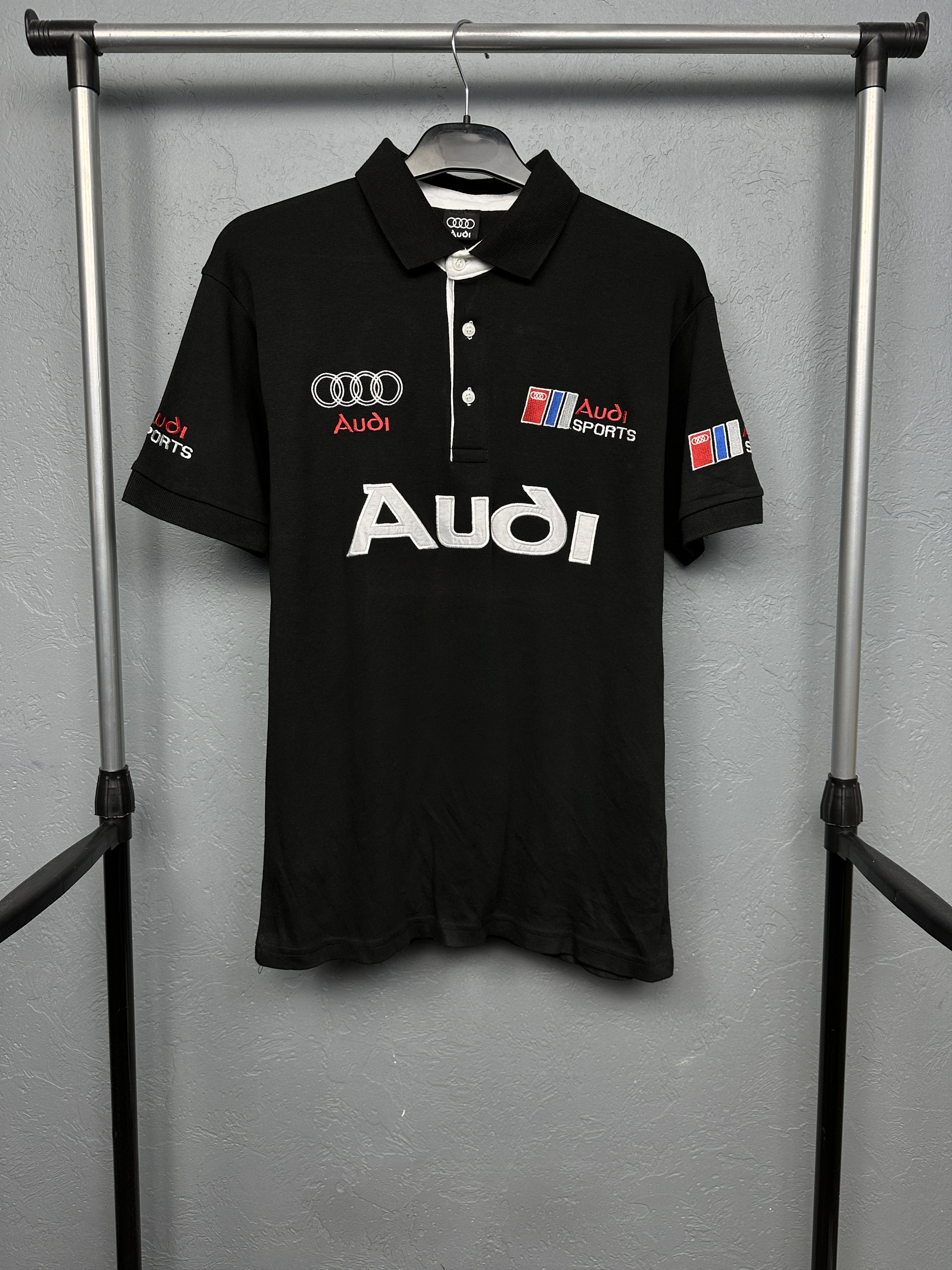 Audi Audi Vintage Mens Polo Shirt Size US S / EU 44-46 / 1 - 1 Thumbnail