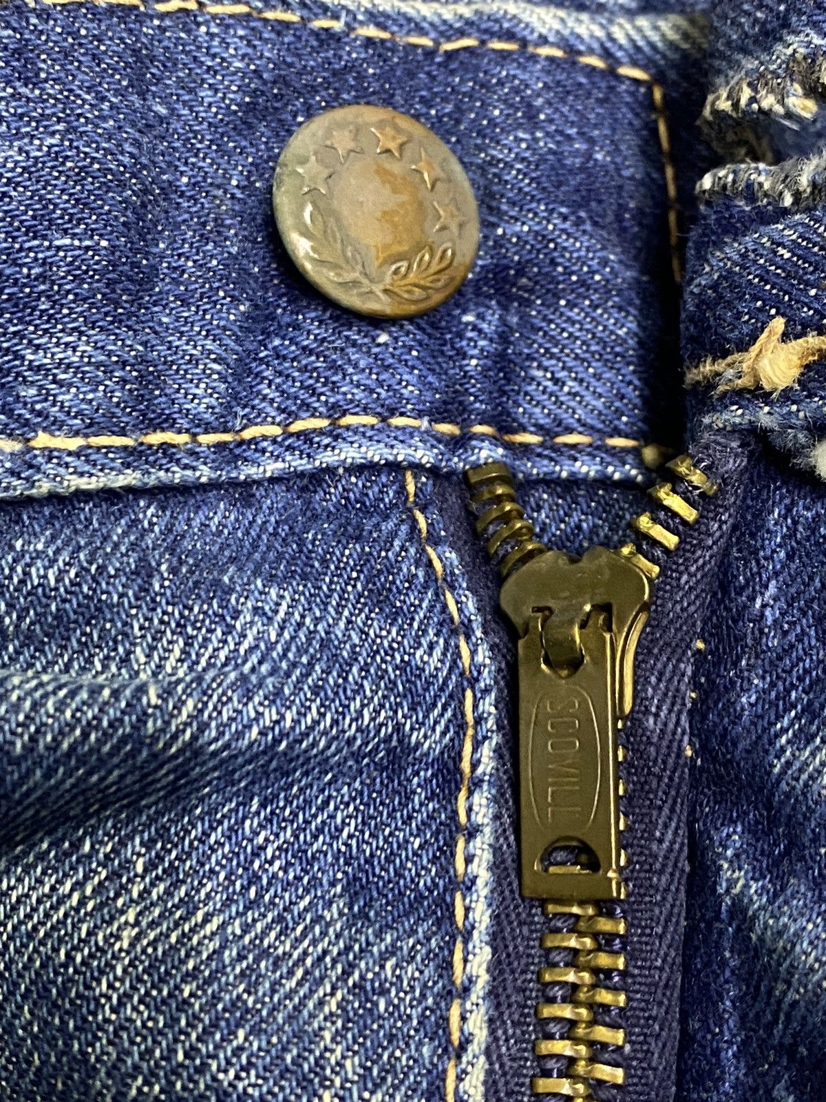 Vintage Vintage Bobson Authentic Western Jeans Mud Wash Loose Jeans Size US 31 - 7 Thumbnail