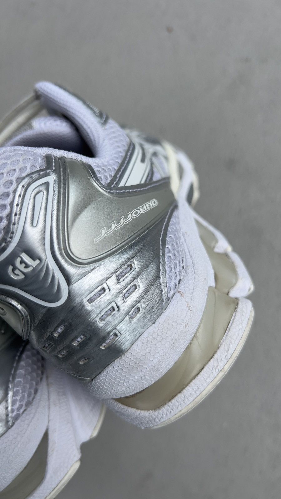 Asics × JJJJound ASICS Gel Kayano 14 JJJJound Silver Size US 10 / EU 43 - 6 Thumbnail