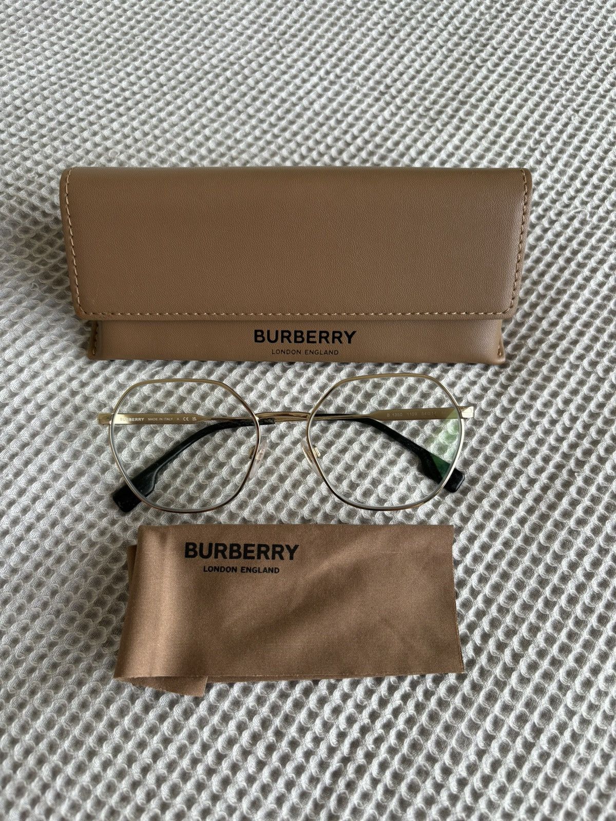 image of Burberry Glasses in Gold, Men's