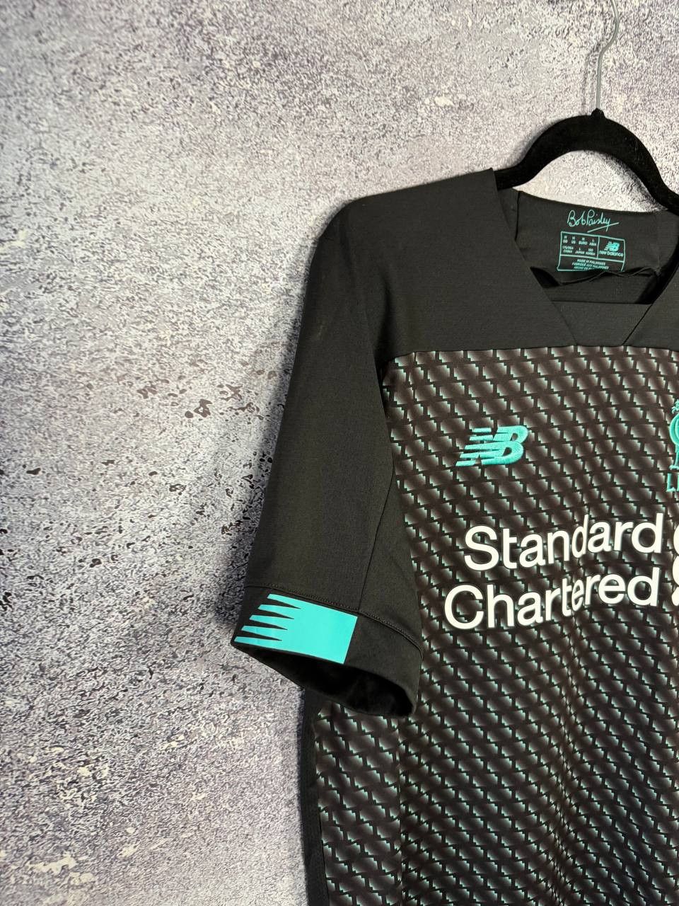 New Balance Vintage Liverpool 2019/20 Third NB Soccer Jersey Medium Size US M / EU 48-50 / 2 - 5 Thumbnail