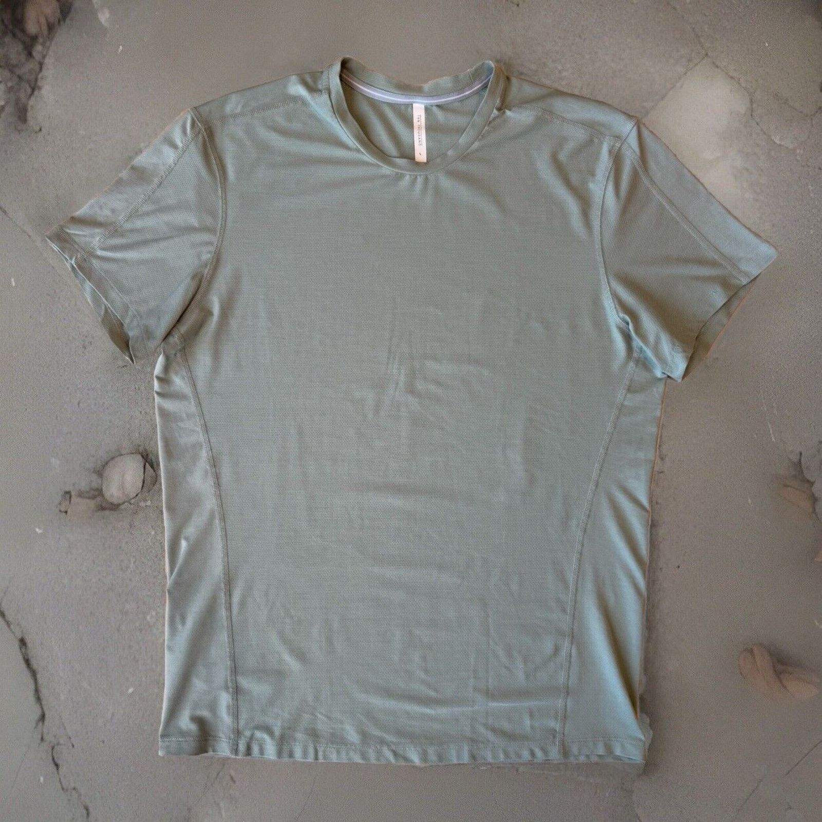 Ten Thousand Ten Thousand Performance Shirt L Green Sportswear Athleisure Size US L / EU 52-54 / 3 - 1 Thumbnail