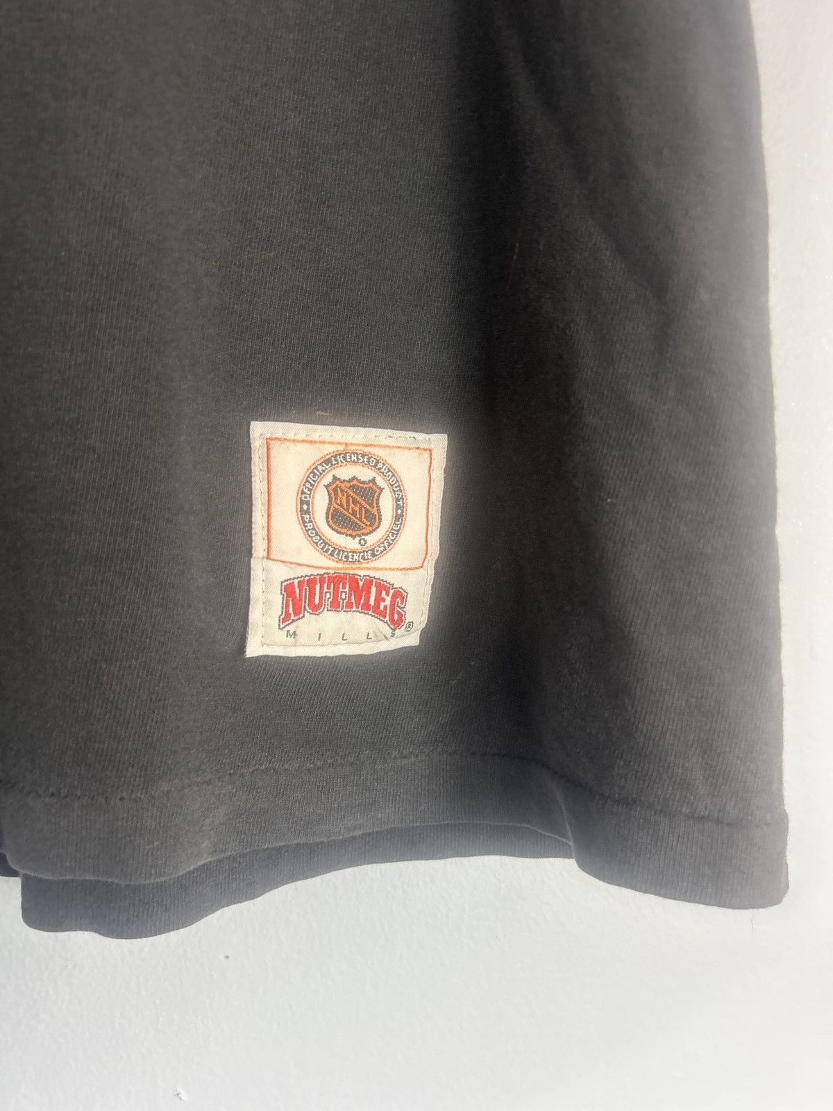 Ccm × Nutmeg × Vintage Vintage 90s Pittsburgh Penguins Nutmeg CCM Kick Ice Tee Size US M / EU 48-50 / 2 - 5 Thumbnail