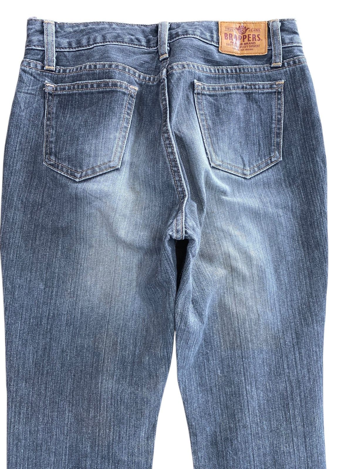 Japanese Brand Japanese Brand Faded Wash Ripped Knee Style Flare Jeans Size US 27 - 4 Thumbnail