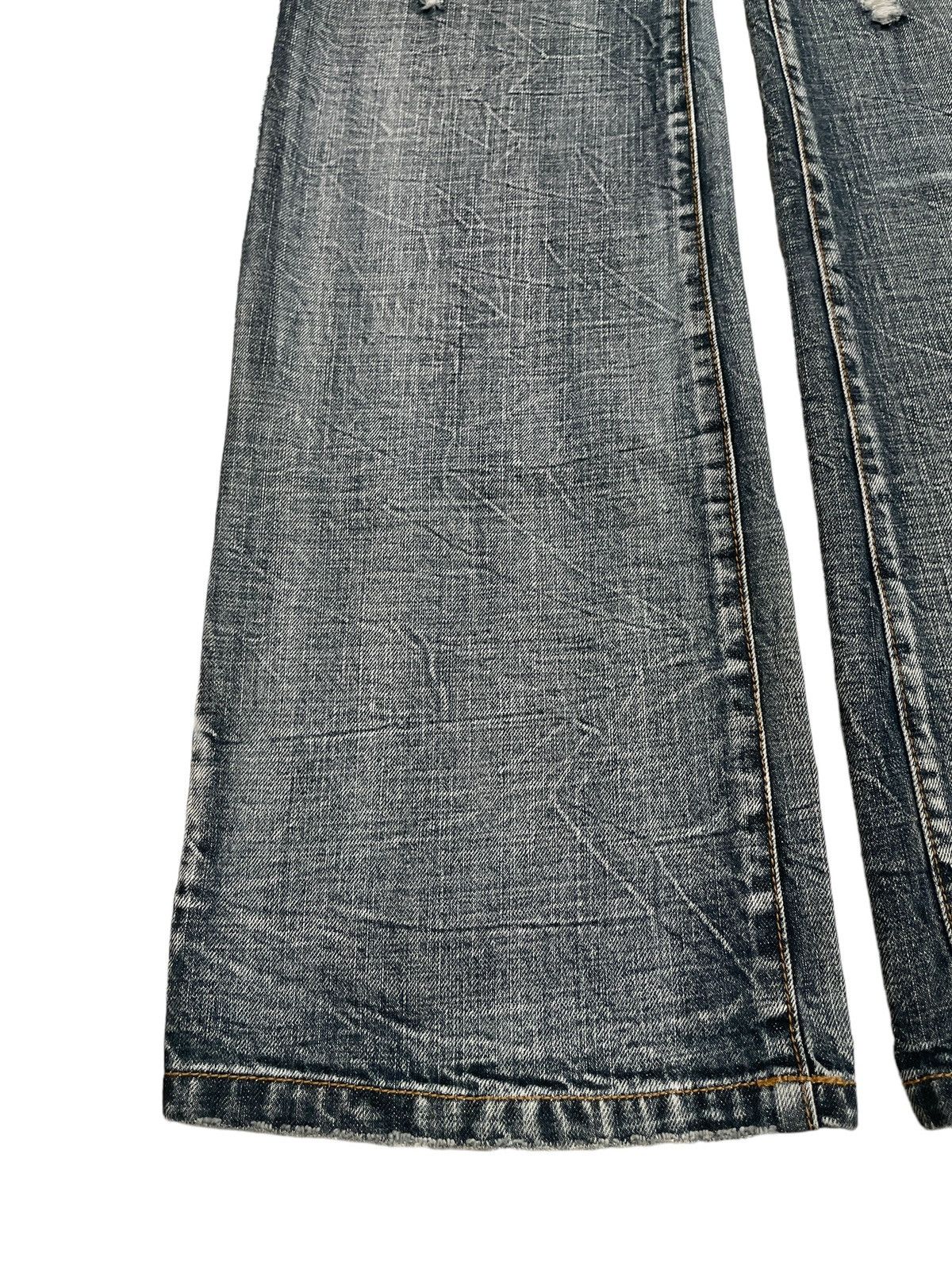 If Six Was Nine × Japanese Brand × Vintage Rare Design Vintagd Japanese Brand Takaiq Flared Jeans 2000s Size US 31 - 7 Thumbnail