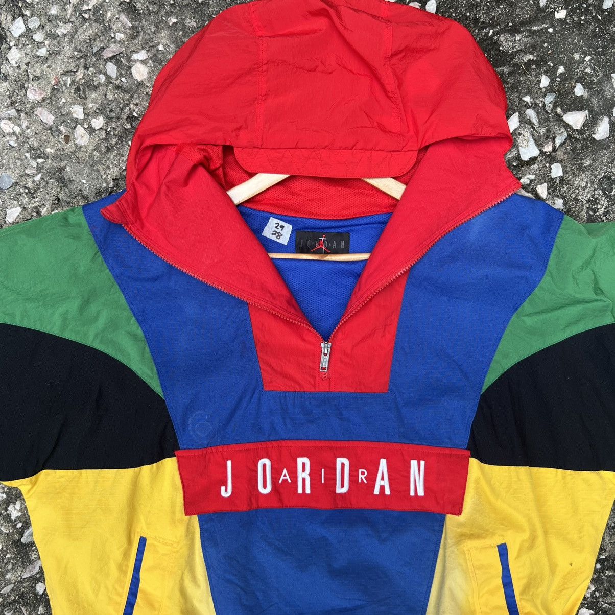 Nike “AIR JORDAN” MULTI COLOUR LIGHT JACKET Size US L / EU 52-54 / 3 - 14 Thumbnail