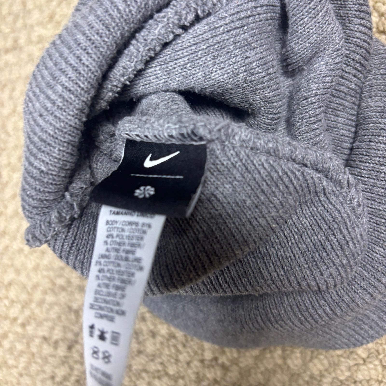 Nike Nike gray and white logo beanie one size fits all sportswear Size ONE SIZE - 3 Thumbnail