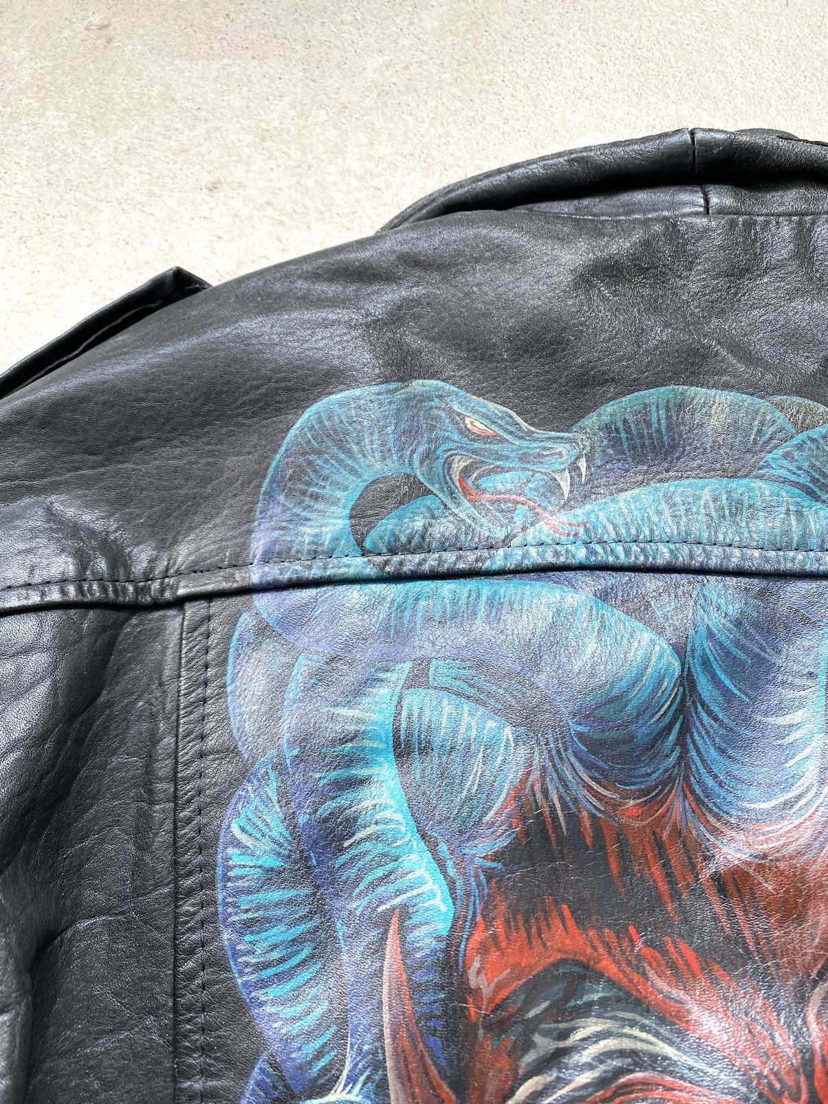Other Rare! Vintage 70s Leather Jacket Art Face In Snakes Medusa Size US L / EU 52-54 / 3 - 15 Thumbnail