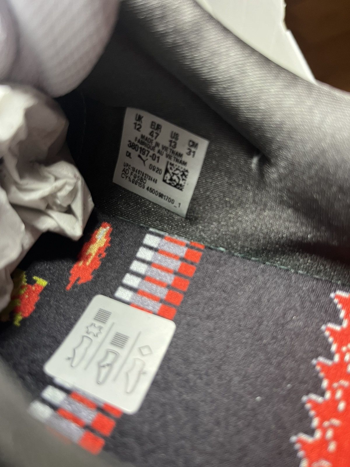 Puma Puma x Nintendo Size US 13 / EU 46 - 10 Thumbnail