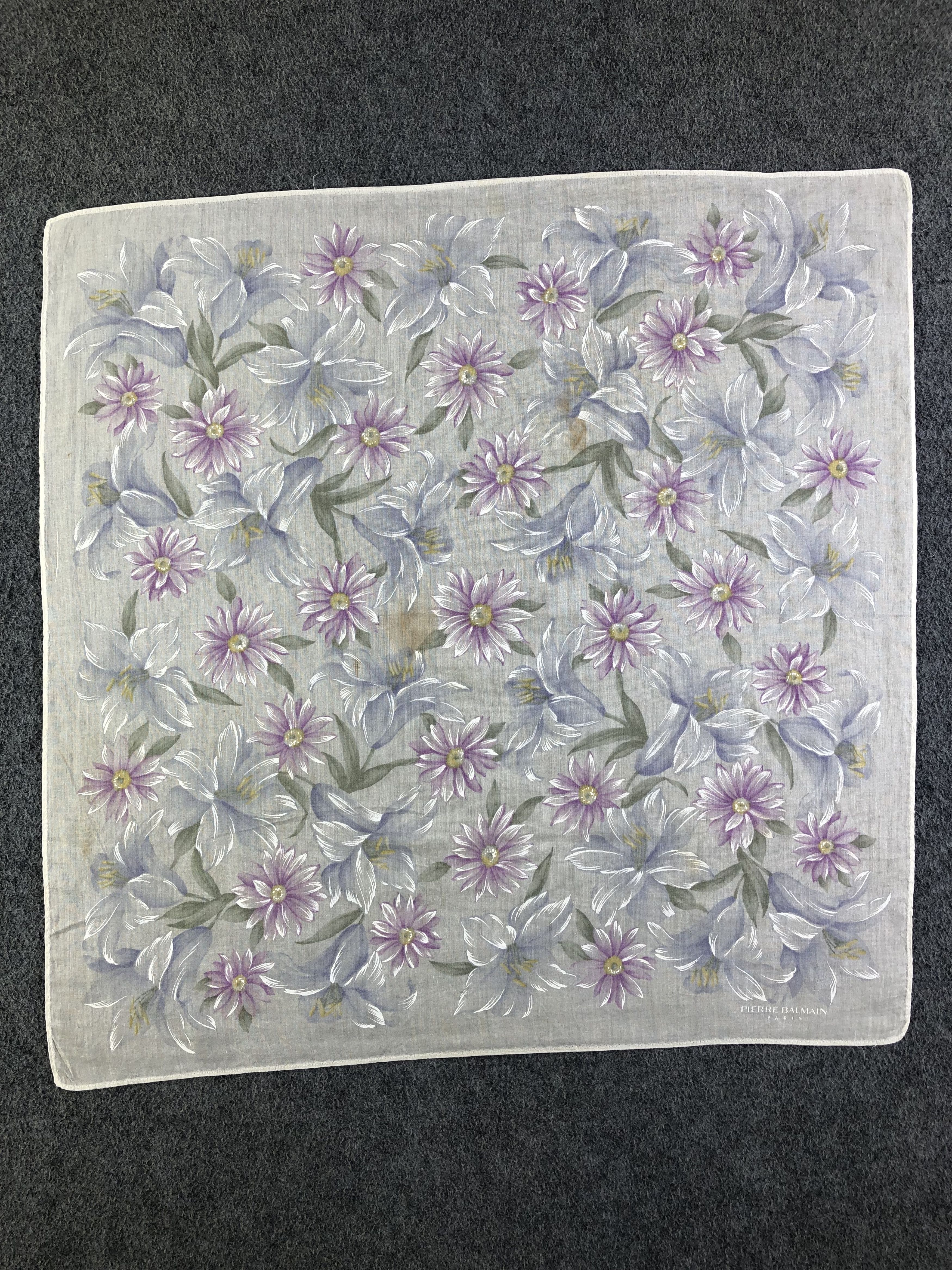 Pierre Balmain Pierre Balmain Handkerchief / Bandana / Neckerchief C431 Size ONE SIZE - 3 Thumbnail