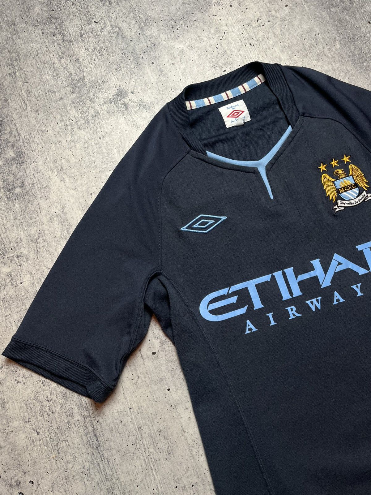 Umbro Manchester City Umbro 2010/2011 Home Soccer Jersey Football Size US XS / EU 42 / 0 - 3 Thumbnail