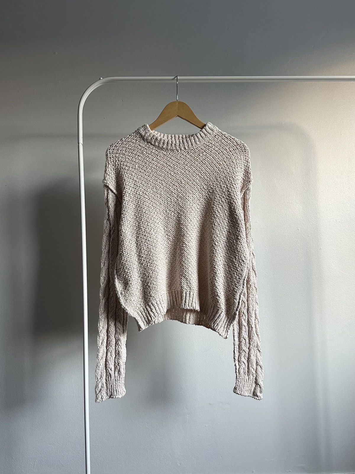 Acne Studios Acne Studios Hila Cable Knit Sweater Size US S / EU 44-46 / 1 - 1 Thumbnail