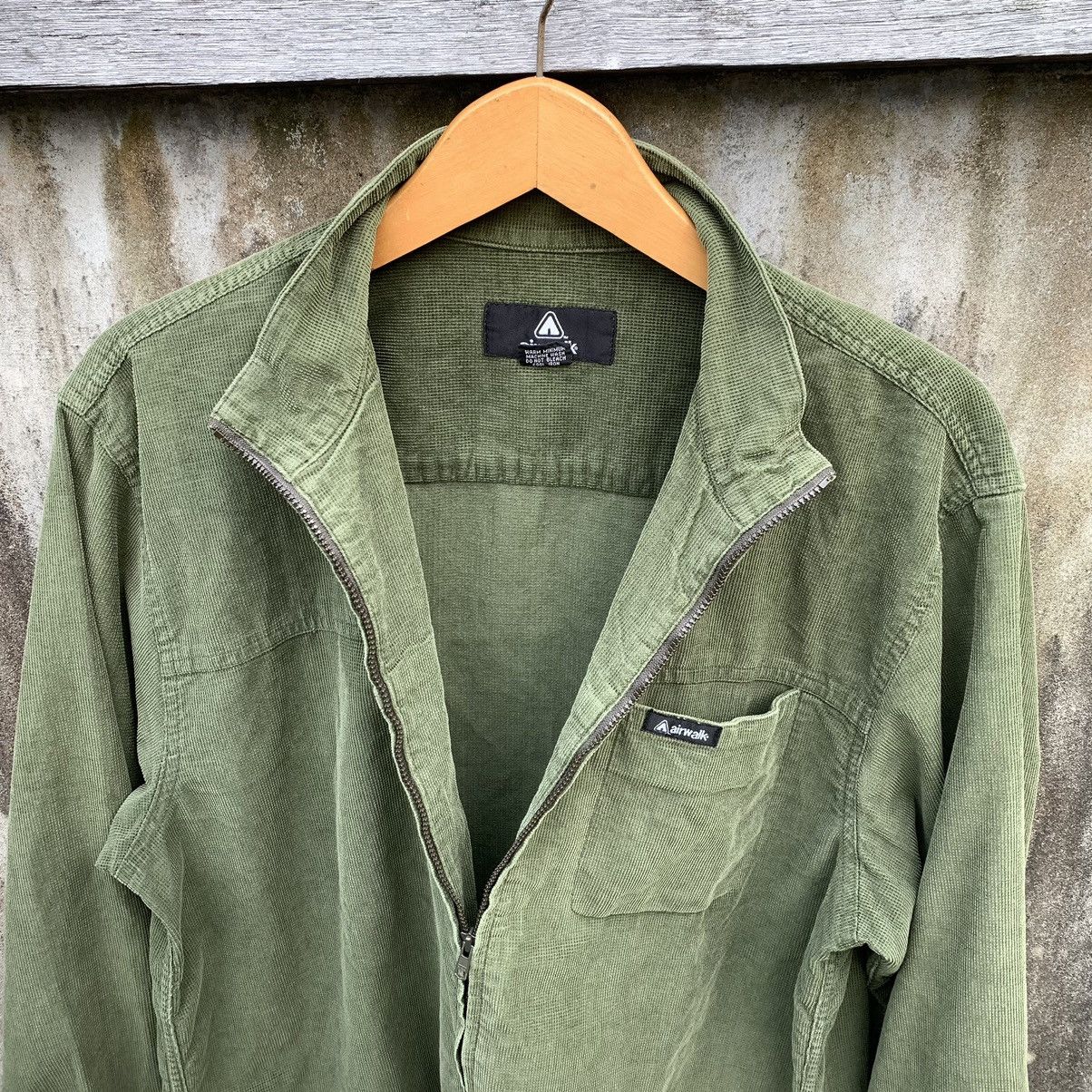 Airwalk Vintage AIR WALK Corduroy Flannel Zipper Shirt Size US L / EU 52-54 / 3 - 4 Thumbnail