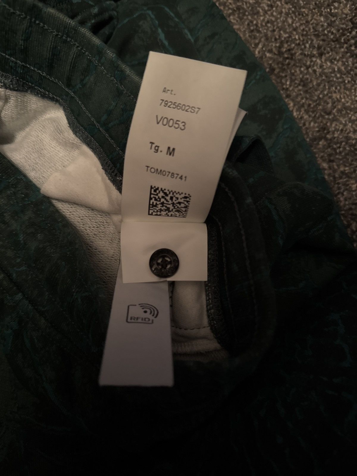 Stone Island × Supreme Stone Island x Supreme Spiderweb Sweatpants Size US 32 / EU 48 - 8 Thumbnail