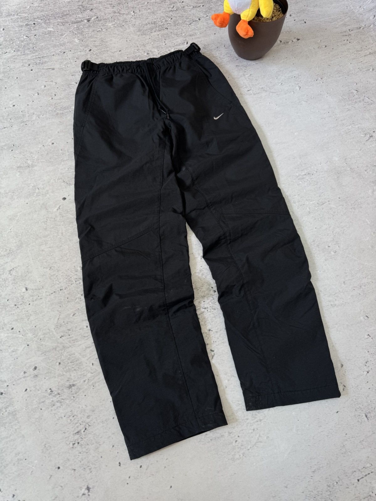 Nike × Vintage NIKE NYLON VINTAGE Y2K OVERSIZE BAGGY FIT PANTS SWEATPANTS Size US 32 / EU 48 - 1 Thumbnail