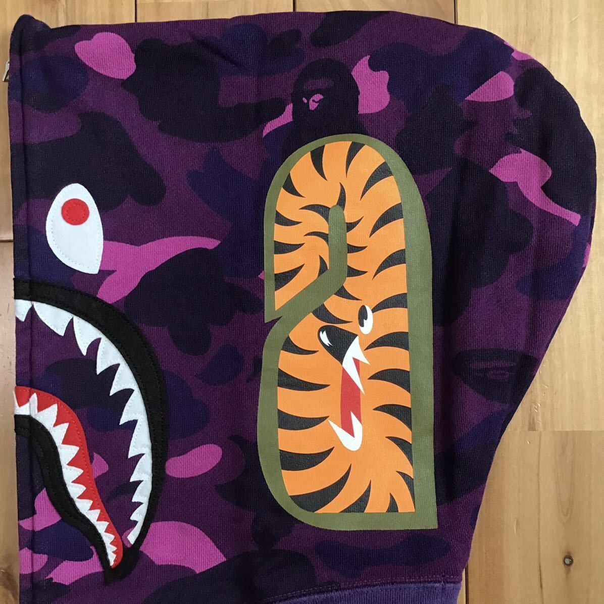 Bape × Nigo 2007 Purple camo shark full zip hoodie BAPE APE NIGO Size US S / EU 44-46 / 1 - 5 Thumbnail