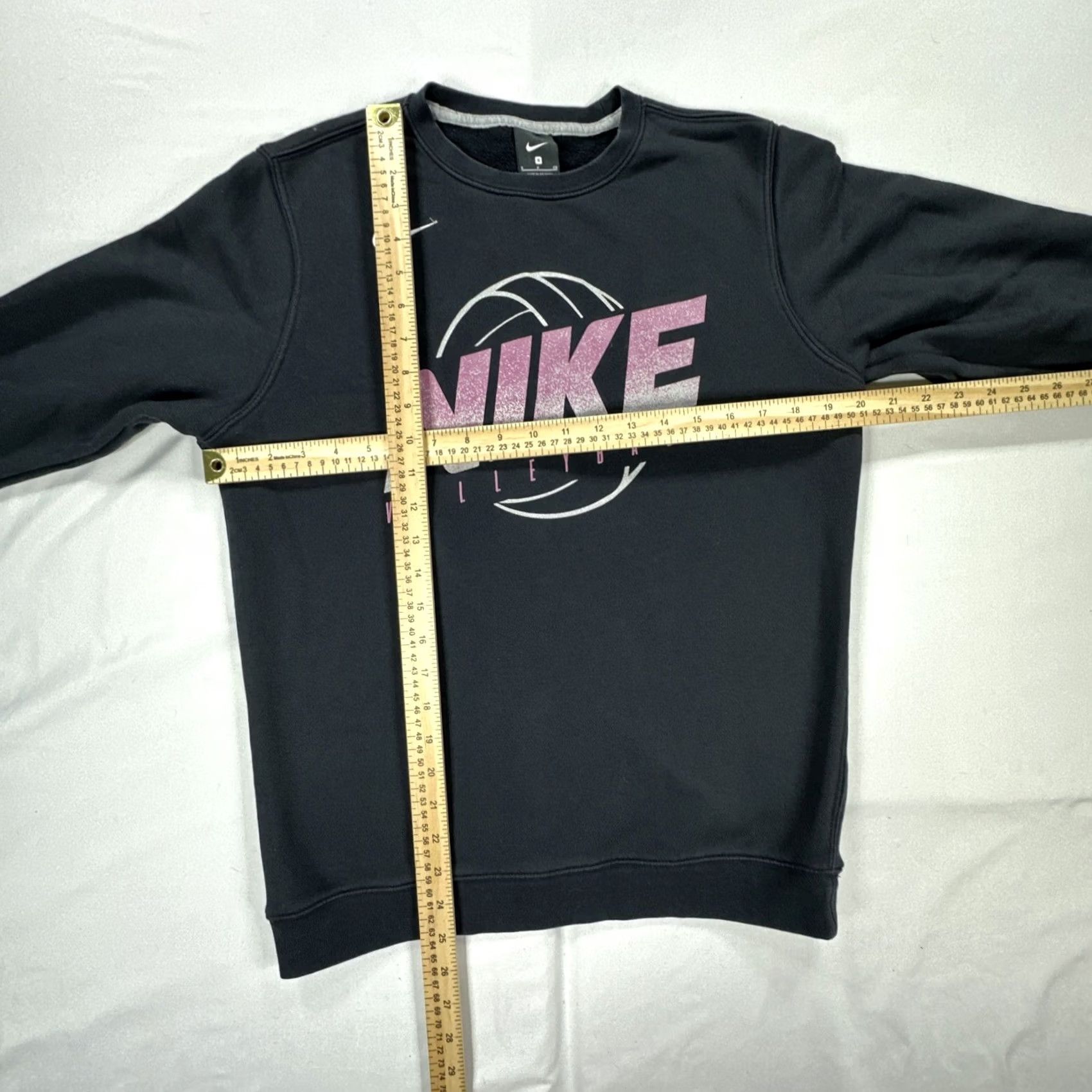Nike Nike Shirt S Black Volleyball Sweatshirt Crewneck Graphic Swoosh Size US S / EU 44-46 / 1 - 2 Thumbnail
