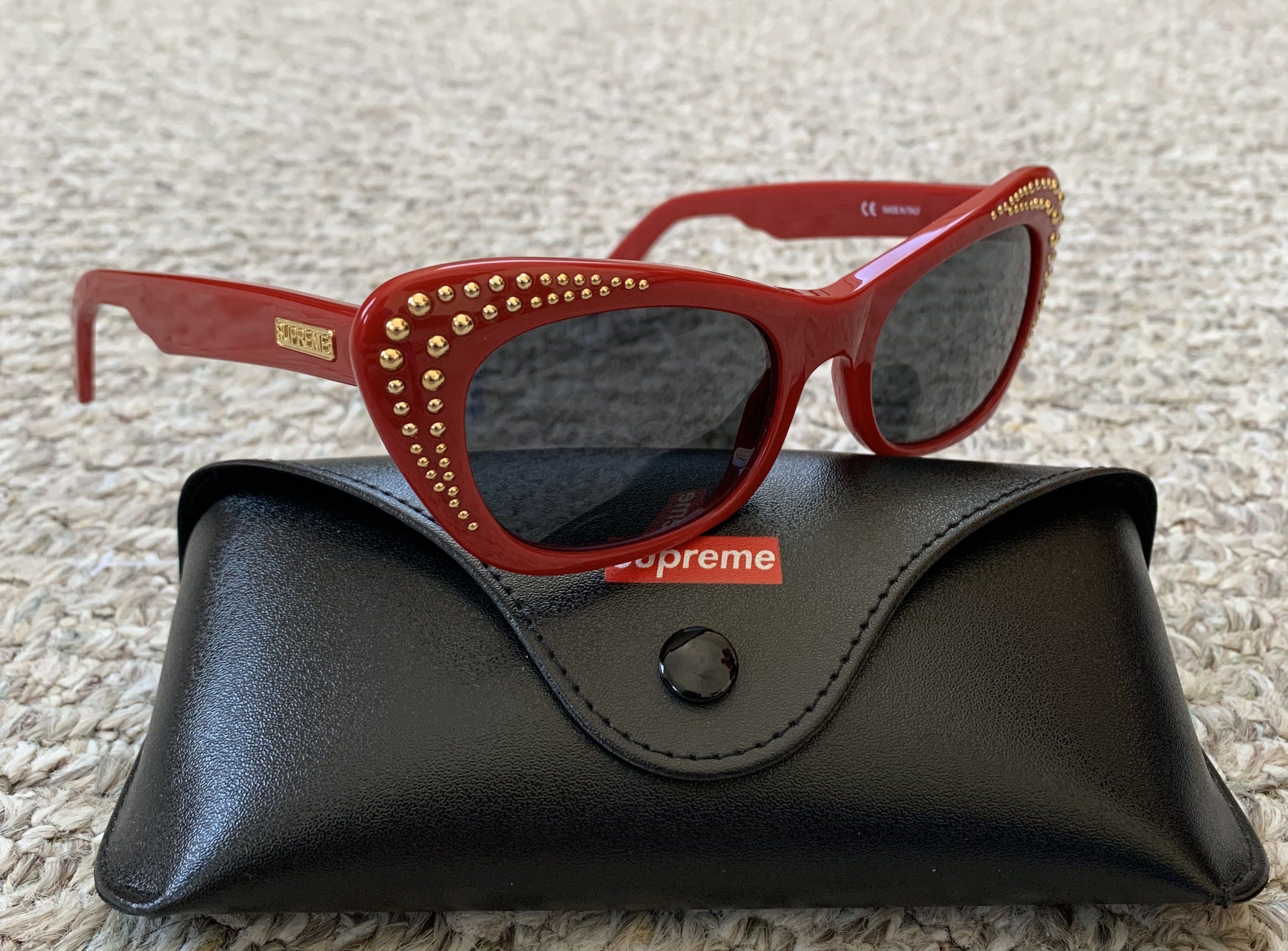 Supreme S/S 2017 Supreme Comet Sunglasses w/case Size ONE SIZE - 2 Thumbnail