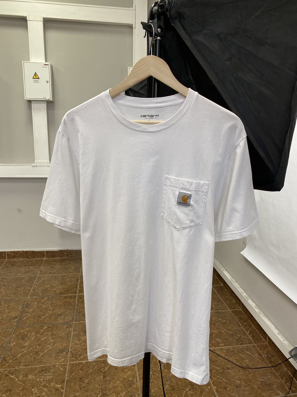 Carhartt × Carhartt Wip × Vintage 🇺🇸 Vintage Y2K Carhartt Box Logo T-Shirt Rare Retro Hype Size US L / EU 52-54 / 3 - 1 Thumbnail