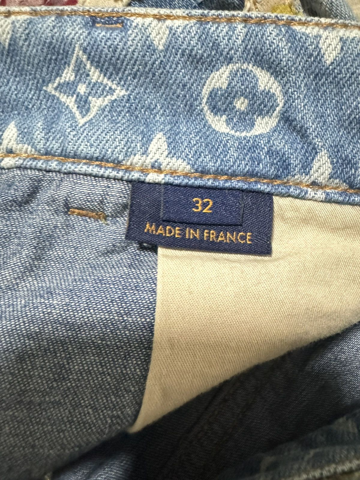 Louis Vuitton Louis Vuitton Destroyed Carpenter Jeans Virgil Abloh Logo LV Size US 32 / EU 48 - 5 Thumbnail