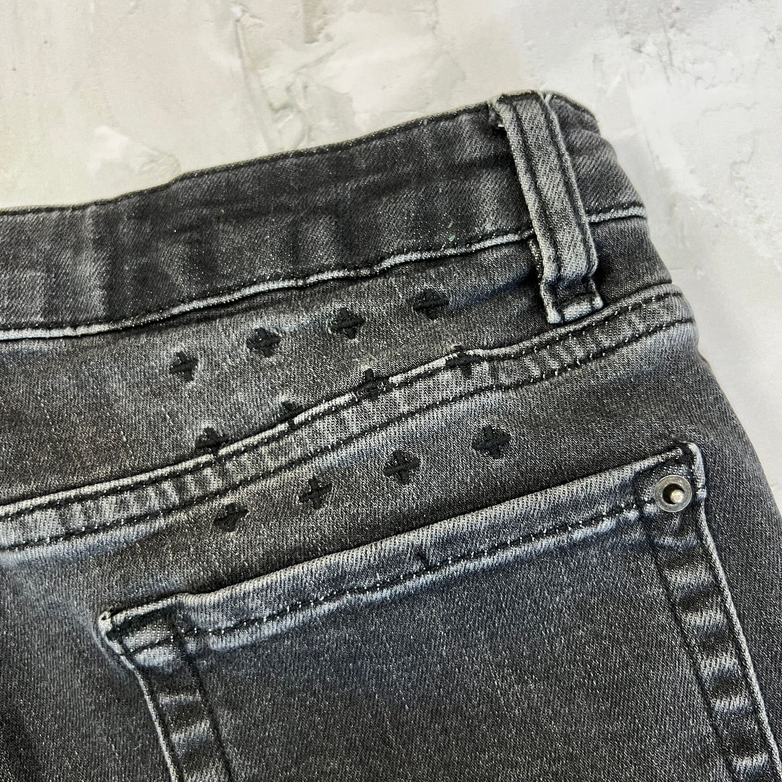 Ksubi Ksubi Skinny Jeans Black Distressed Raw Hem Size 28 Size 28" / US 6 / IT 42 - 5 Thumbnail