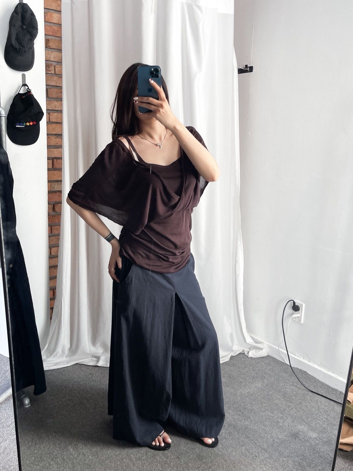 Journal Standard Double Standard Clothing Multi-Way Draped Batwing Knit Top Size ONE SIZE - 9 Thumbnail