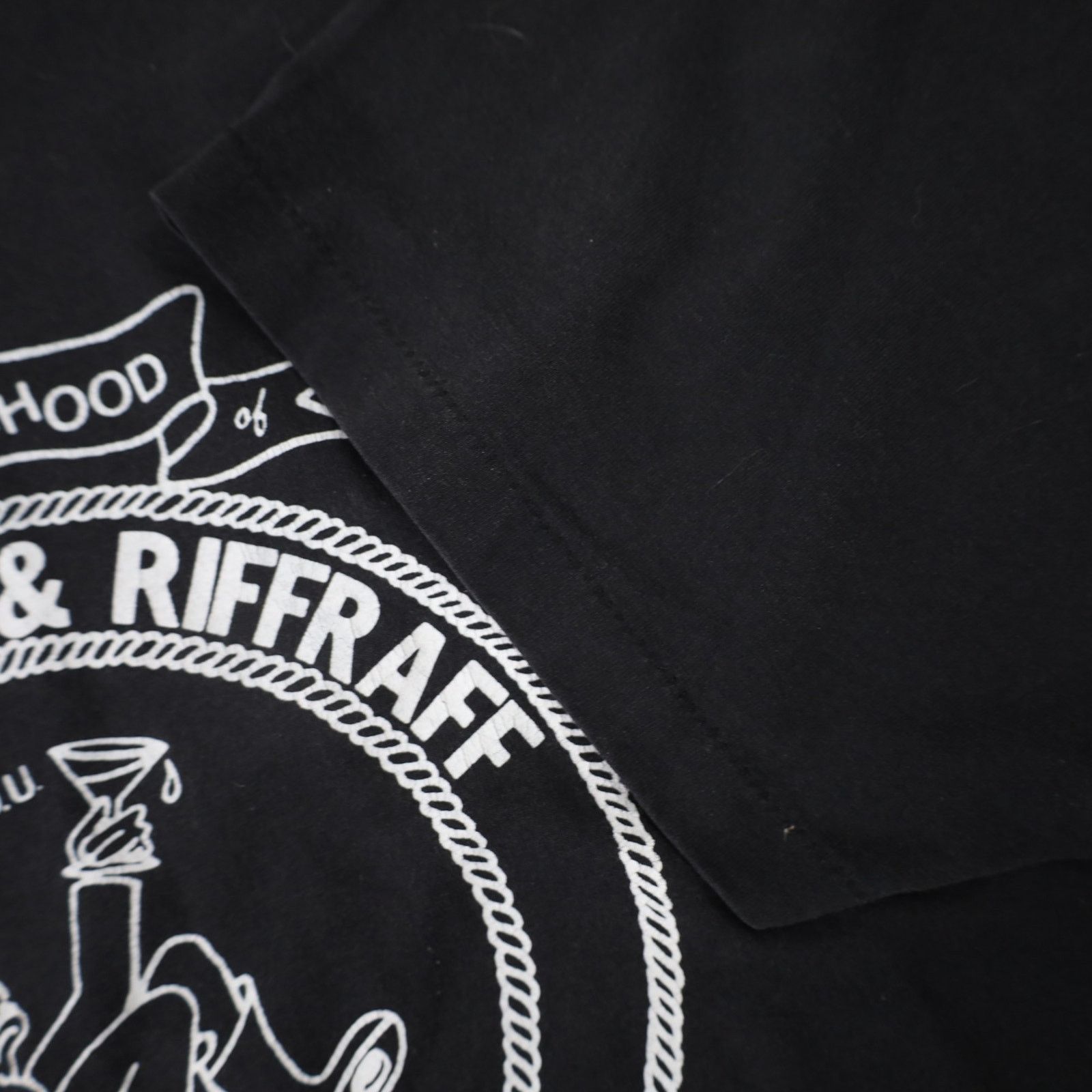 Vintage VTG Brotherhood of Winos, Dingbats, and Riff Raff Crop T Size US XL / EU 56 / 4 - 6 Thumbnail
