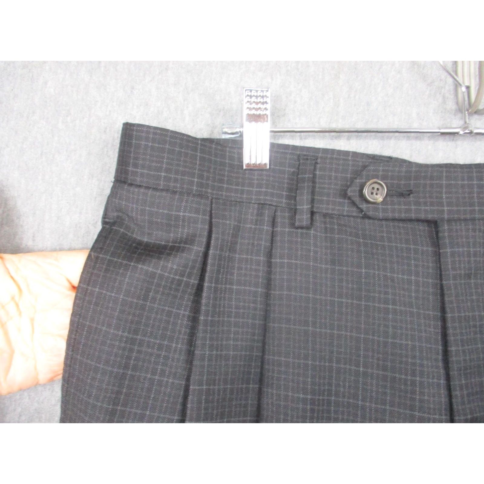 Ralph Lauren Lauren Ralph Lauren Pants Mens 34x30 Black Plaid 100% Wool Pleated Dress Cuffed Pants Mens Size US 34 / EU 50 - 3 Thumbnail