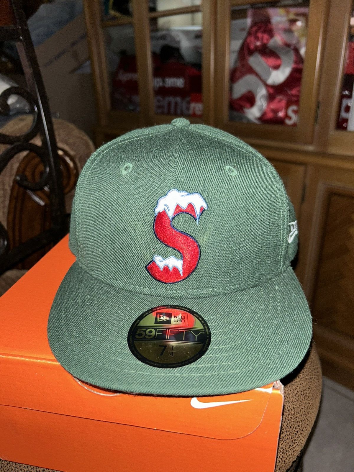 Supreme Supreme S Logo New Era Cap Bright Olive FW20 NEW Size ONE SIZE - 1 Thumbnail
