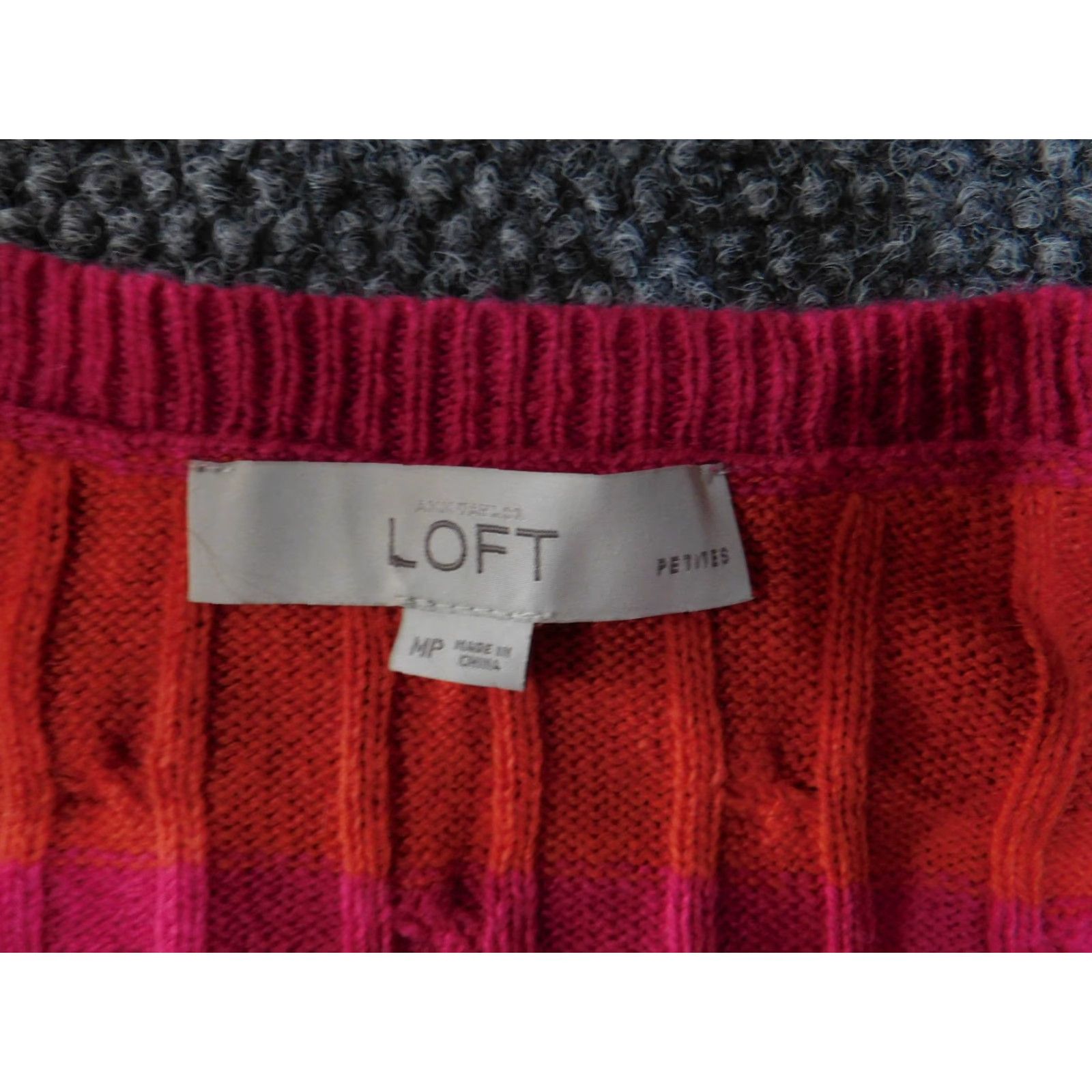 Loft LOFT Sweater Womens Petite Medium Pink Orange Stripe Cable Knit V Neck Pullover Knit Pattern Regular Size M / US 6-8 / IT 42-44 - 4 Thumbnail