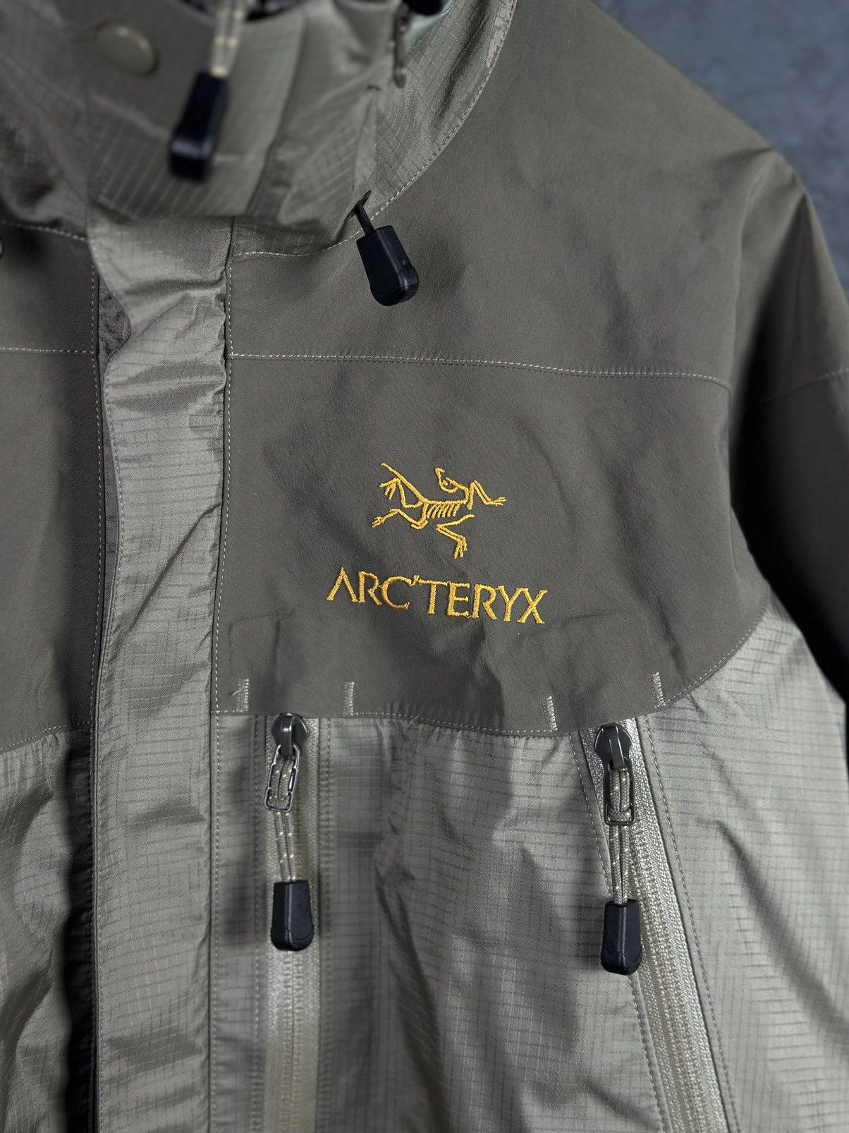 Arc'teryx × Vintage Arcteryx 1999 Kappa Golden Logo 'Stone' GoreTex Jacket Rare! Size US L / EU 52-54 / 3 - 6 Thumbnail