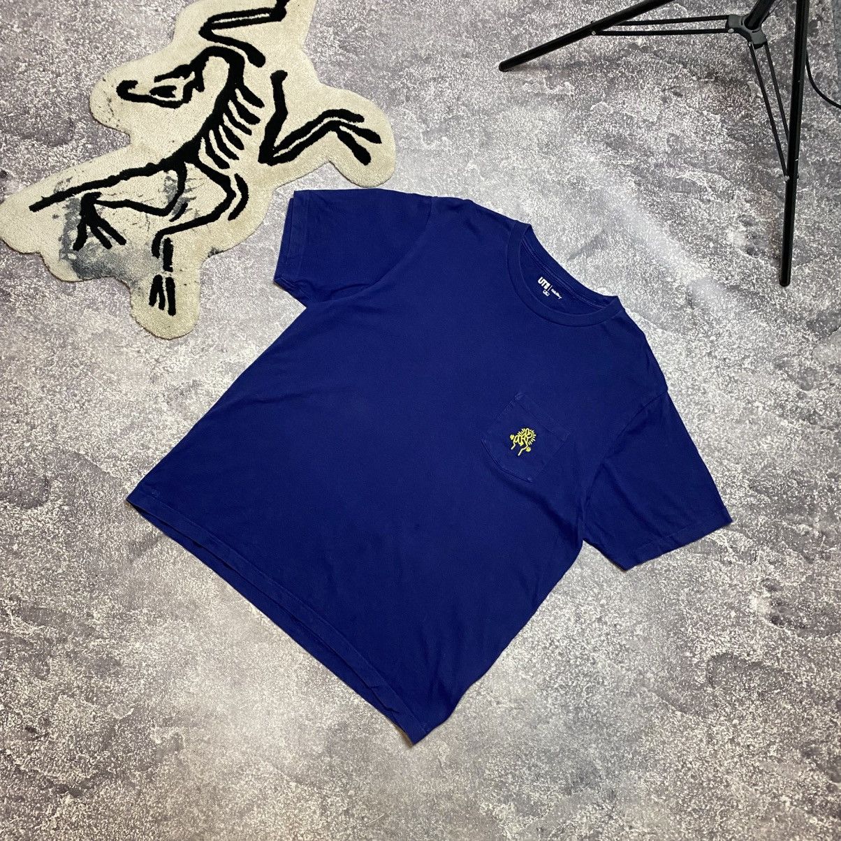Uniqlo Designer Uniqlo x Keith Haring Big logo Basic tee Size US XL / EU 56 / 4 - 2 Thumbnail