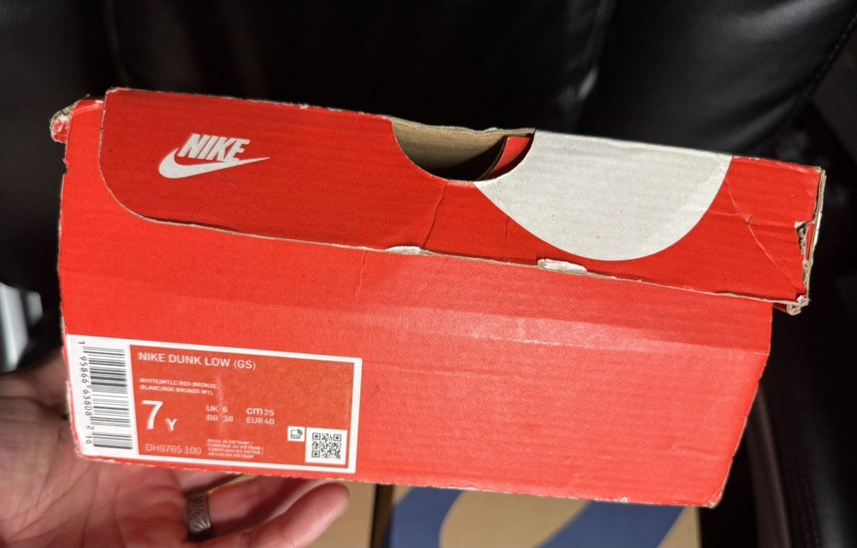 Nike Nike Dunk Low GS - White /Bronze - Sz 7Y/8.5W-DS Brand New Size US 7 / EU 40 - 7 Thumbnail