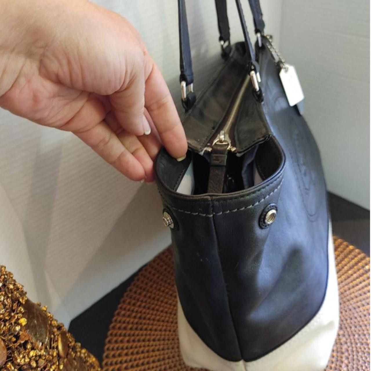 Coach Coach (19391) Black and Cream Leather Tote Size ONE SIZE - 5 Thumbnail