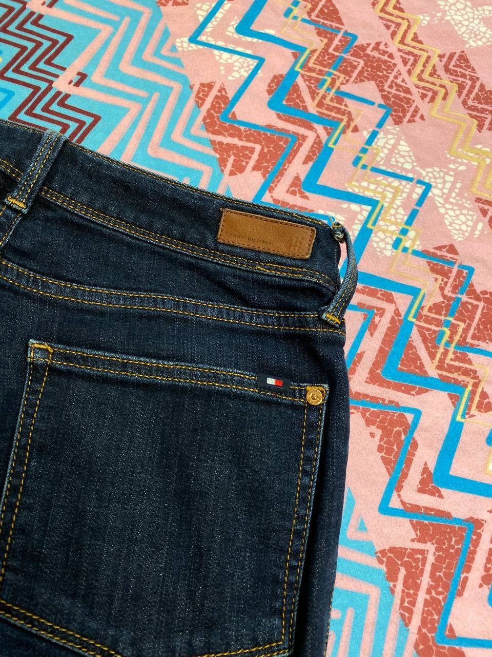 Tommy Hilfiger × Vintage Vintage Flared Bootcut Jeans Tommy Hilfiger Size 26" / US 2 / IT 38 - 9 Thumbnail
