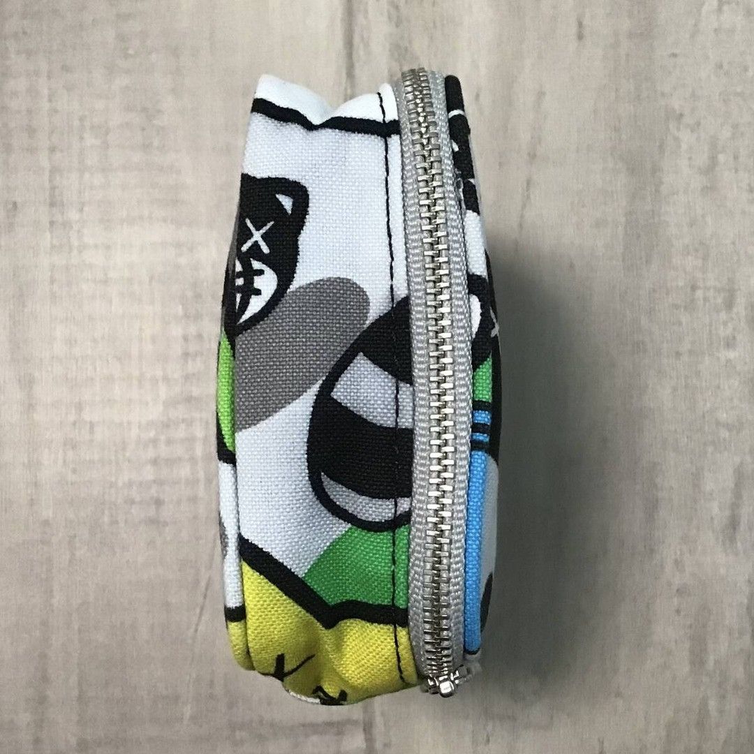 Bape × Kaws × Nigo BAPE × kaws milo animal kingdom pouch a bathing ape NIGO Size ONE SIZE - 6 Thumbnail