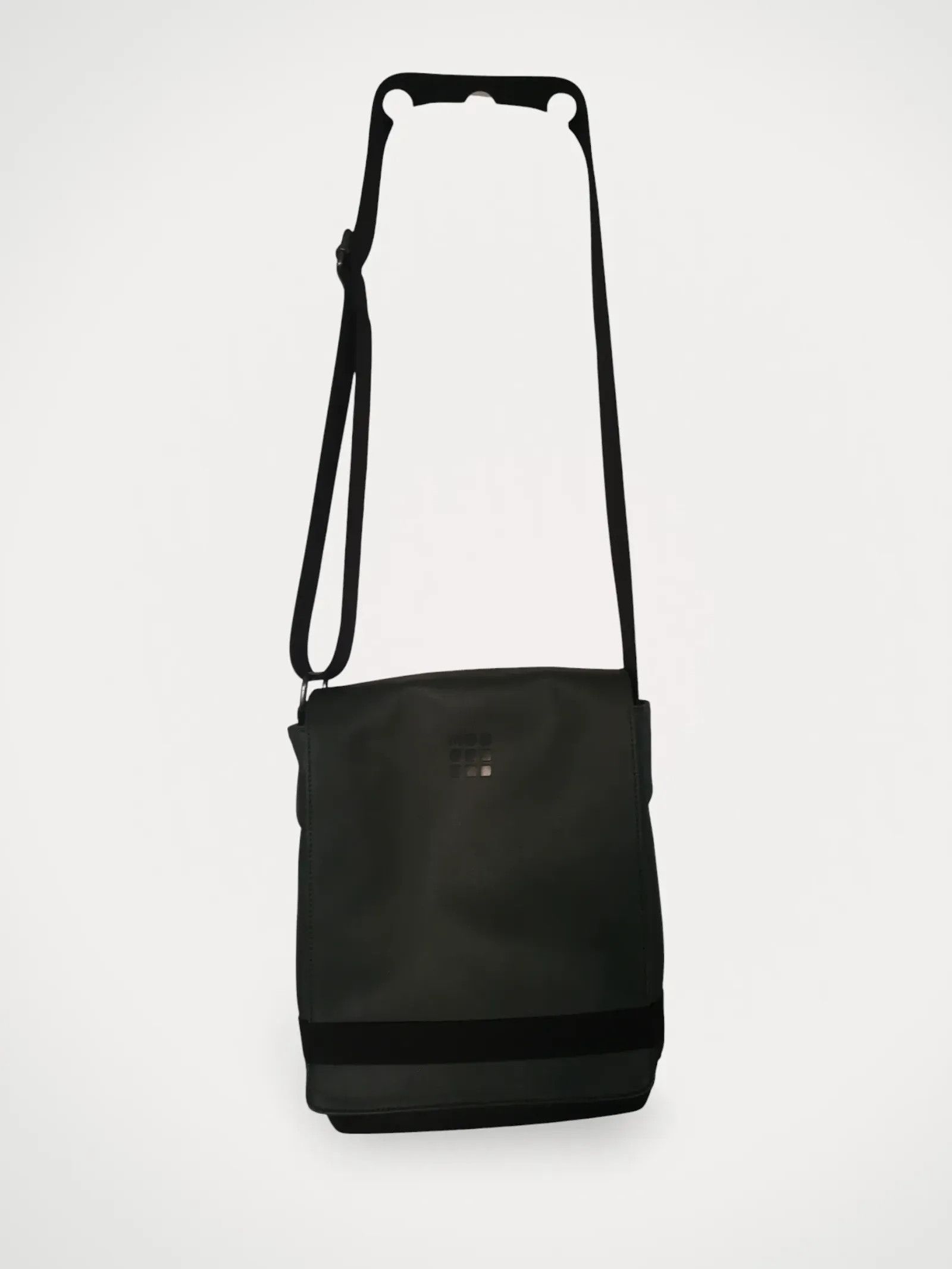 Moleskine Reporter Bag Crossbody Bag in Green, Women's