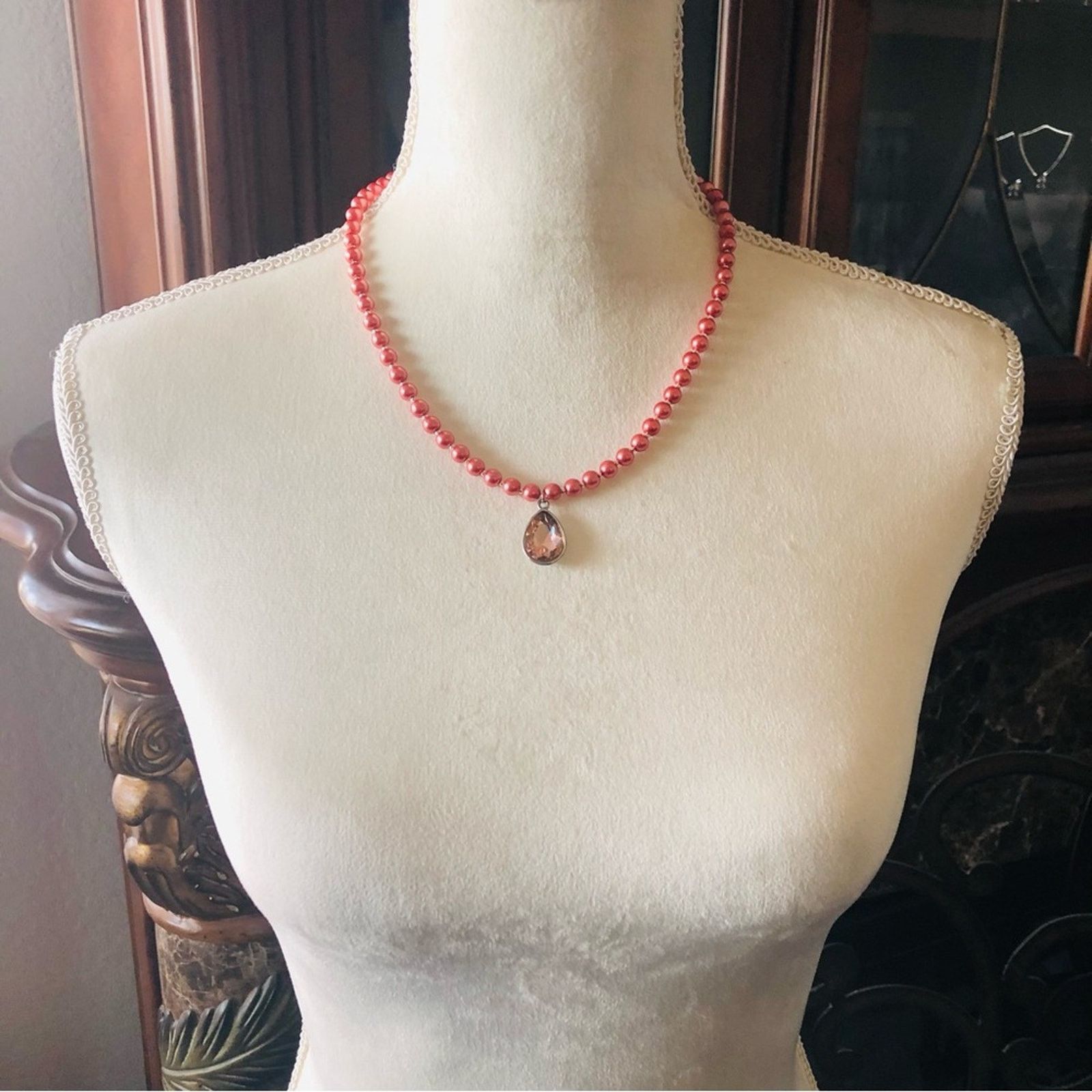 Handmade Handcrafted repurpose antique rose teardrop Pearl necklace Size ONE SIZE - 5 Thumbnail