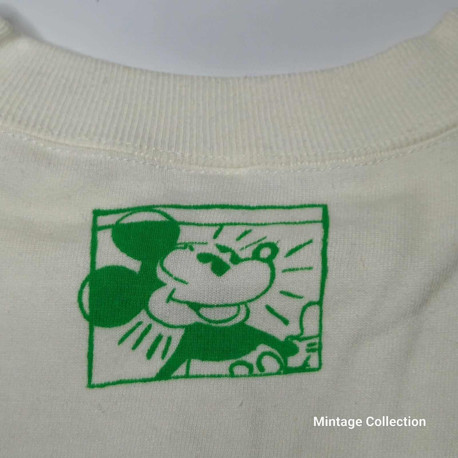 Disney VINTAGE Euro Disney Mickey Mouse Snapshot Sweatshirt L Size US L / EU 52-54 / 3 - 11 Thumbnail