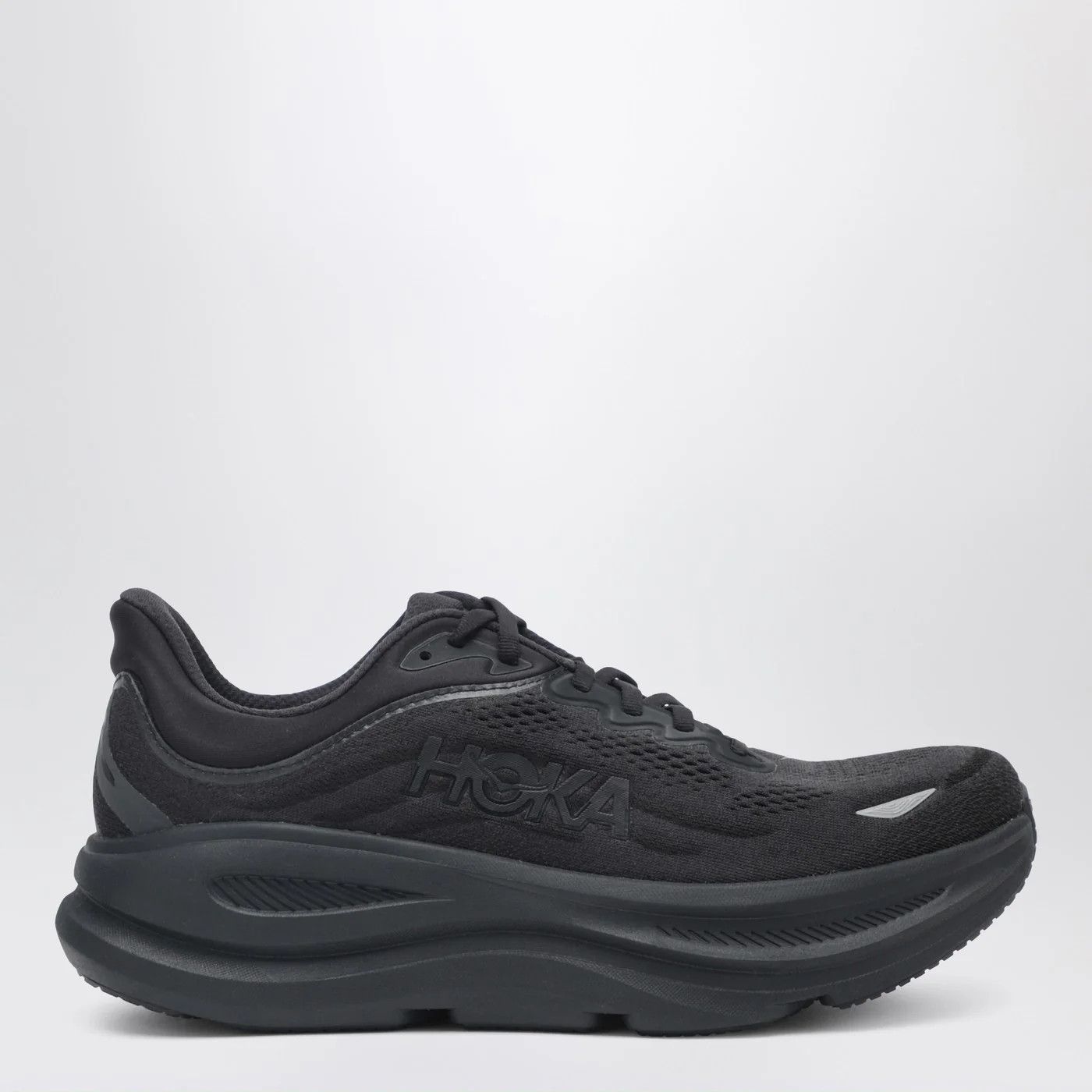 Hoka o1d2blof0426 Bondi 9 Low-Top Sneakers in Black Size US 7 / EU 40 - 1 Thumbnail