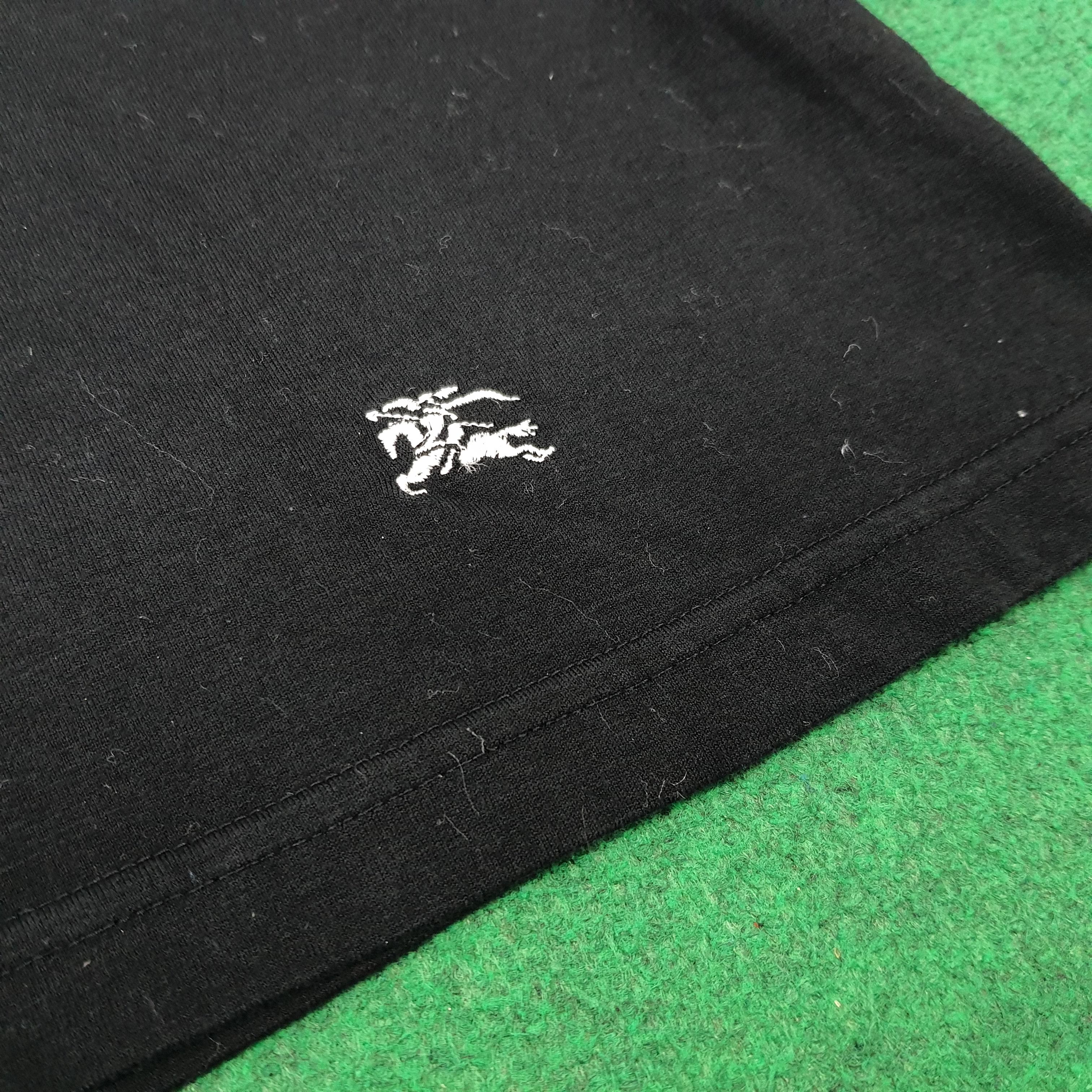 Burberry Burberry Boat Neck Top 3Q Sleeve Custom Logo Tshirt C276N4 Size S / US 4 / IT 40 - 3 Thumbnail