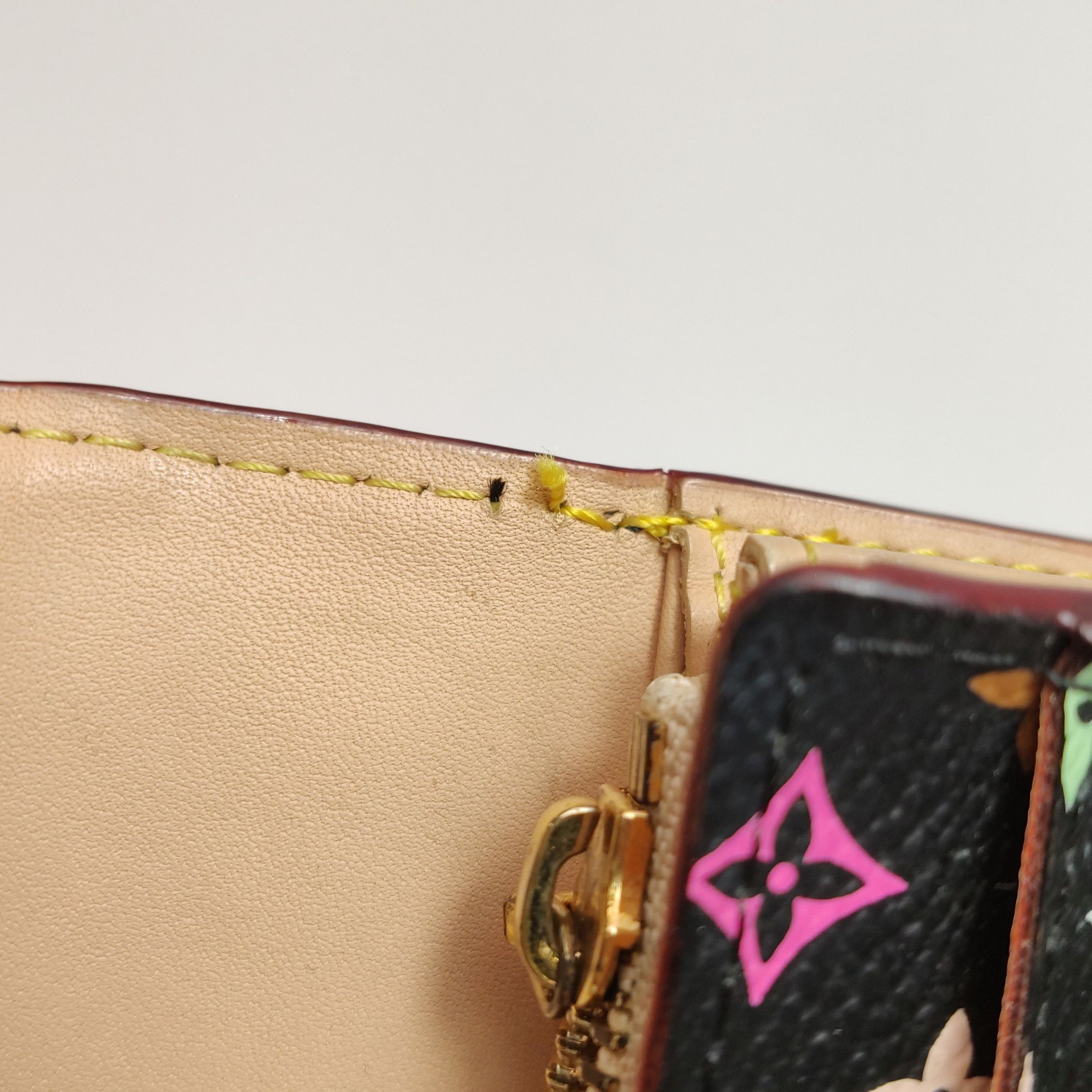 Louis Vuitton Louis Vuitton (LV) Vegetable Tanned Leather Black Tricolor Size ONE SIZE - 8 Thumbnail