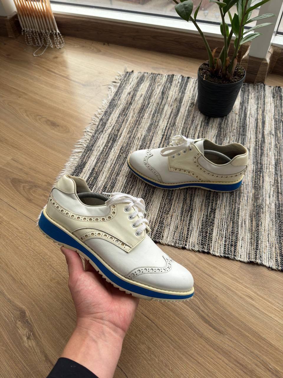 Prada PRADA WOOMEN’S WHITE LEATHER WINGTIP LACE UP OXFORD SHOES Size US 7.5 / IT 37.5 - 1 Thumbnail